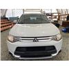 Image 6 : PARKSVILLE - 2015 MITSUBISHI OUTLANDER WHITE 244281 KMS - 600704-2