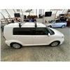 Image 13 : PARKSVILLE - 2008 TOYOTA SCION XB WHITE 287426 KMS - 129980-2
