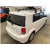 Image 16 : PARKSVILLE - 2008 TOYOTA SCION XB WHITE 287426 KMS - 129980-2