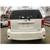 Image 17 : PARKSVILLE - 2008 TOYOTA SCION XB WHITE 287426 KMS - 129980-2