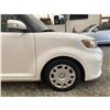 Image 25 : PARKSVILLE - 2008 TOYOTA SCION XB WHITE 287426 KMS - 129980-2
