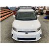 Image 7 : PARKSVILLE - 2008 TOYOTA SCION XB WHITE 287426 KMS - 129980-2