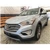 Image 2 : PARKSVILLE - 2015 HYUNDAI SANTA FE GREY 258216 KMS - 092937-3