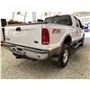 Image 14 : PARKSVILLE - 2005 FORD F-350 WHITE  321886 KMS - A85835-4