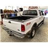 Image 16 : PARKSVILLE - 2005 FORD F-350 WHITE  321886 KMS - A85835-4