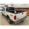 Image 22 : PARKSVILLE - 2005 FORD F-350 WHITE  321886 KMS - A85835-4