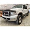 Image 2 : PARKSVILLE - 2005 FORD F-350 WHITE  321886 KMS - A85835-4