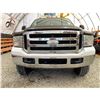 Image 5 : PARKSVILLE - 2005 FORD F-350 WHITE  321886 KMS - A85835-4