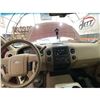 Image 54 : PARKSVILLE - 2006 FORD F-150 RED 255535 KMS - B46323-2