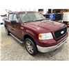 Image 9 : PARKSVILLE - 2006 FORD F-150 RED 255535 KMS - B46323-2
