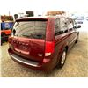 Image 15 : PARKSVILLE - 2017 DODGE GRAND CARAVAN RED 193051 KMS - 775683-3