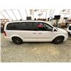 Image 12 : PARKSVILLE - 2016 CHRYSLER TOWN AND COUNTRY WHITE 149074 KMS - 285865-3