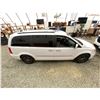 Image 13 : PARKSVILLE - 2016 CHRYSLER TOWN AND COUNTRY WHITE 149074 KMS - 285865-3