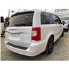 Image 14 : PARKSVILLE - 2016 CHRYSLER TOWN AND COUNTRY WHITE 149074 KMS - 285865-3