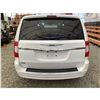 Image 18 : PARKSVILLE - 2016 CHRYSLER TOWN AND COUNTRY WHITE 149074 KMS - 285865-3