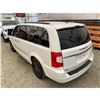 Image 22 : PARKSVILLE - 2016 CHRYSLER TOWN AND COUNTRY WHITE 149074 KMS - 285865-3