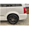 Image 29 : PARKSVILLE - 2016 CHRYSLER TOWN AND COUNTRY WHITE 149074 KMS - 285865-3