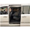 Image 45 : PARKSVILLE - 2016 CHRYSLER TOWN AND COUNTRY WHITE 149074 KMS - 285865-3
