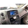 Image 53 : PARKSVILLE - 2016 CHRYSLER TOWN AND COUNTRY WHITE 149074 KMS - 285865-3