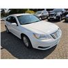 Image 6 : DUNCAN - 2014 CHRYSLER 200 WHITE 154793 KMS - 191141-3