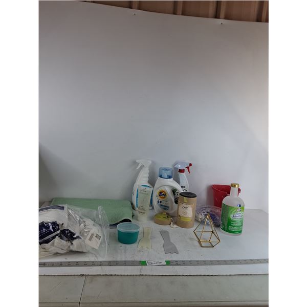 Styling Gel, Plastic Container, Decorative Pieces, Detergent, Sanitizer, Misc, Pickup Only