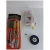 Image 3 : 9" Caulking Gun, Chisel Set, Tape Measure, Misc