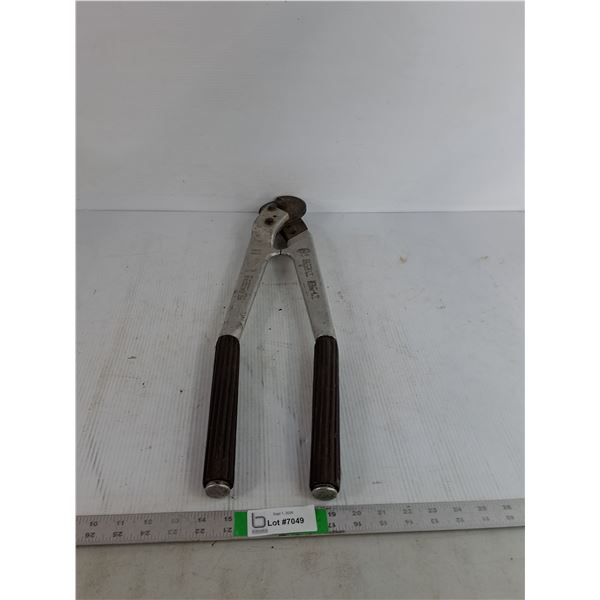 Heavy Duty Cable Cutters 23' ( as is, cannot ship)