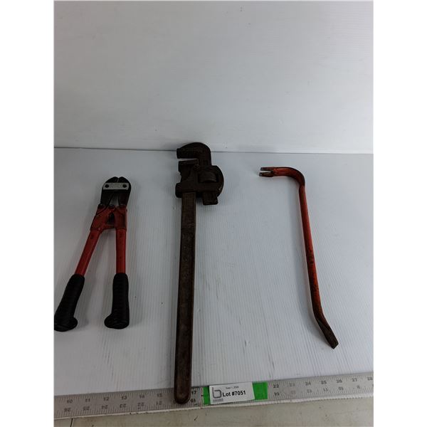 Bolt Cutters, Pipe Wrench, Pry Bar (Up to 24") ( as is)