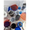 Image 9 : Water Bottles, Plastic Containers, Toastmaster Toaster, Measuring Pitchers, Bowls, Misc