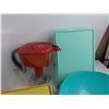 Image 4 : Emergency Kit, Plastic Bowls, Tupperware Containers & Water Pitcher