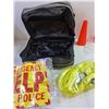 Image 4 : Emergency Vehicle Kit - Tow Rope, Jumper Cables, Misc