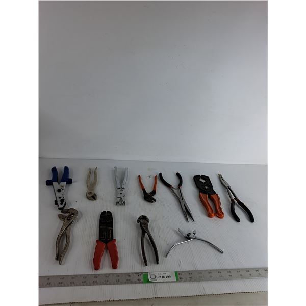 Variety Of Pliers ( as is)