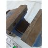 Image 3 : Blue Vise with 3 1/2" Jaws, Pickup Only