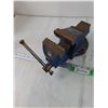 Image 4 : Blue Vise with 3 1/2" Jaws, Pickup Only