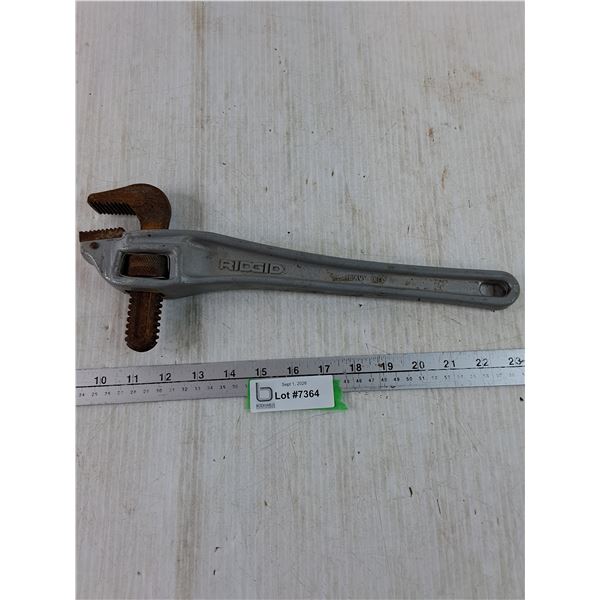 Ridgid Heavy-Duty 14" Offset Pipe Wrench
