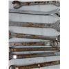 Image 3 : (10) Wrenches, (5) Socket, (2) Combination, (3) Engineer's