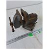 Image 2 : Wilton Vice 4" Jaws with Pivot, Pickup Only