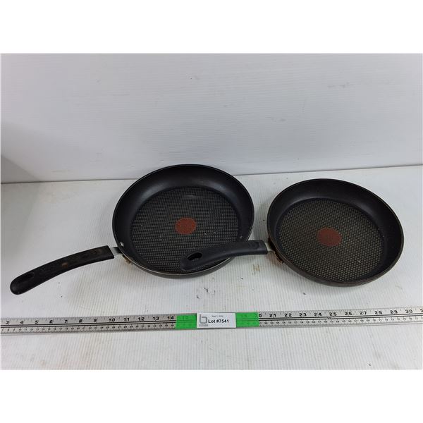 (2) T Fal Skillets