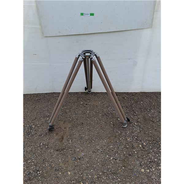 ** Linhof Telescopic Laser Level Tripod 32"-60", Can't Ship
