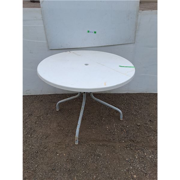 **Fiberglass Umbrella Patio Table- Can't Ship
