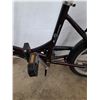 Image 7 : **Schwinn Tango Folding Bike 20" Wheels Kick Stand Like New No Shipping
