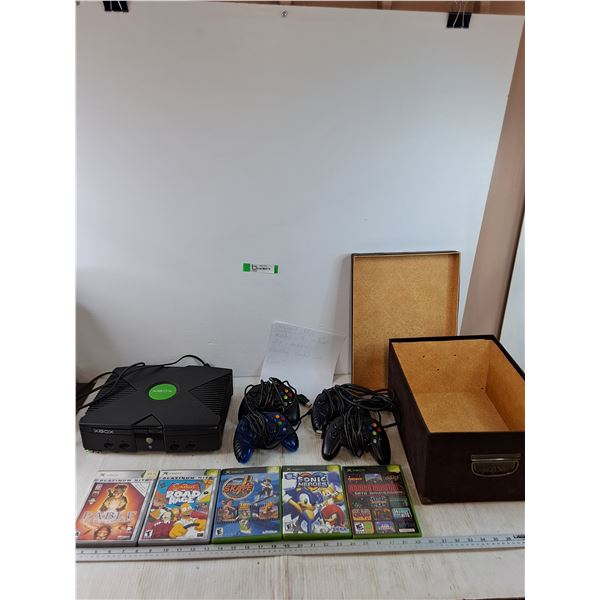 Original XBOX Modded with Hardware Chip, Hard Drive Working Loaded with Games, (4) Controllers