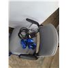Image 5 : *Easy Travel Scooter with Charger- Powers On, Can't Ship