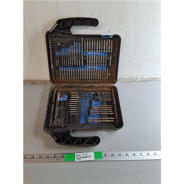 Mastercraft Drill/Driving Accesssory Set, Missing One Latch