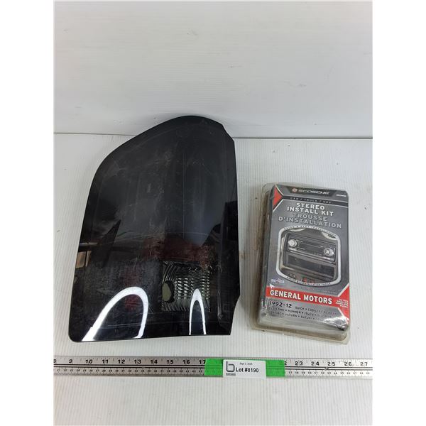 Stereo Install Kit, Smoked Truck Taillight - Some Damage