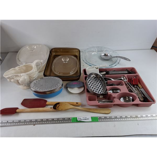 Cutlery, Cheese Grater, Baking Dishes, Cutlery Tray, Gravy Boat, Misc
