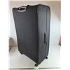 Image 2 : *Jetstream Suitcase 34" x 21" x 13", PICKUP ONLY