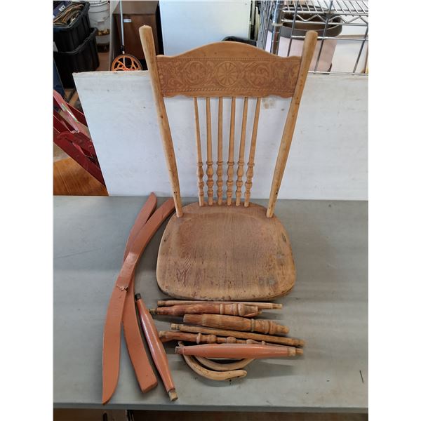 *Wooden Chain, Needs Assembly, PICKUP ONLY