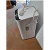 Image 4 : *Uberhaus A/C & Dehumidifier - Powers On, As Is, PICKUP ONLY