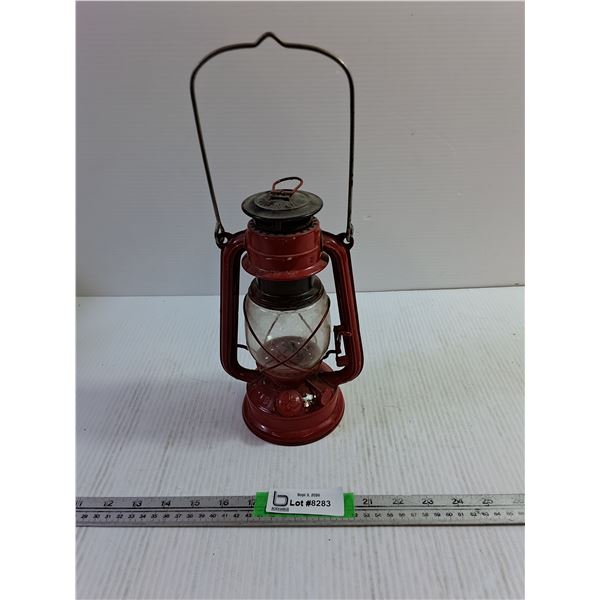 Vintage Oil Lamp 9.5"